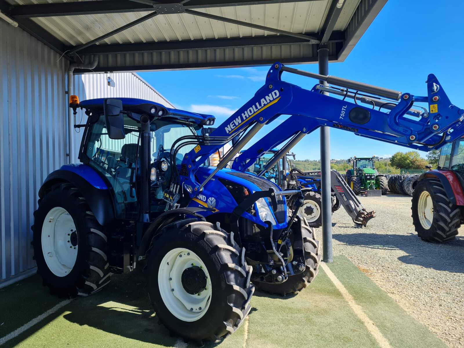 NEW HOLLAND T5.130 AC