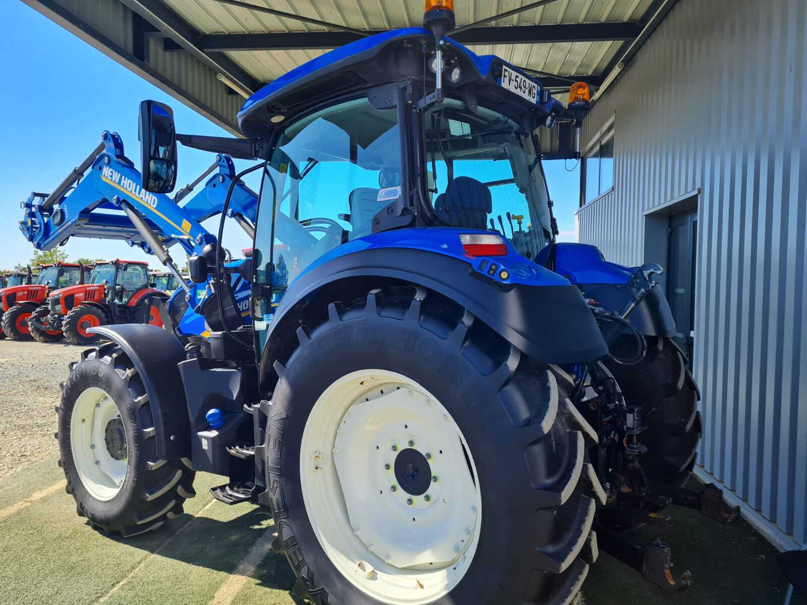 NEW HOLLAND T5.130 AC