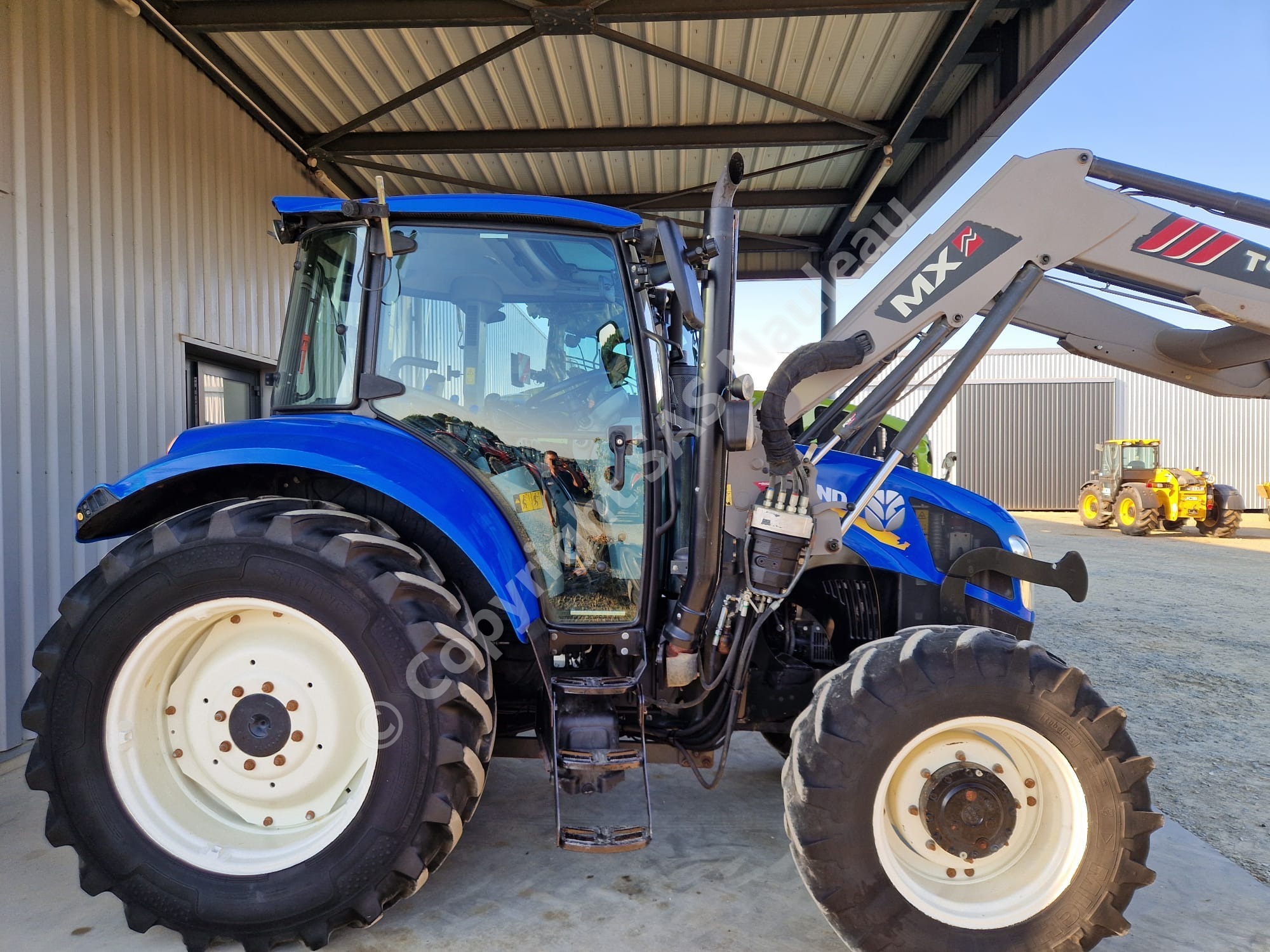 NEW HOLLAND T5.115 DC