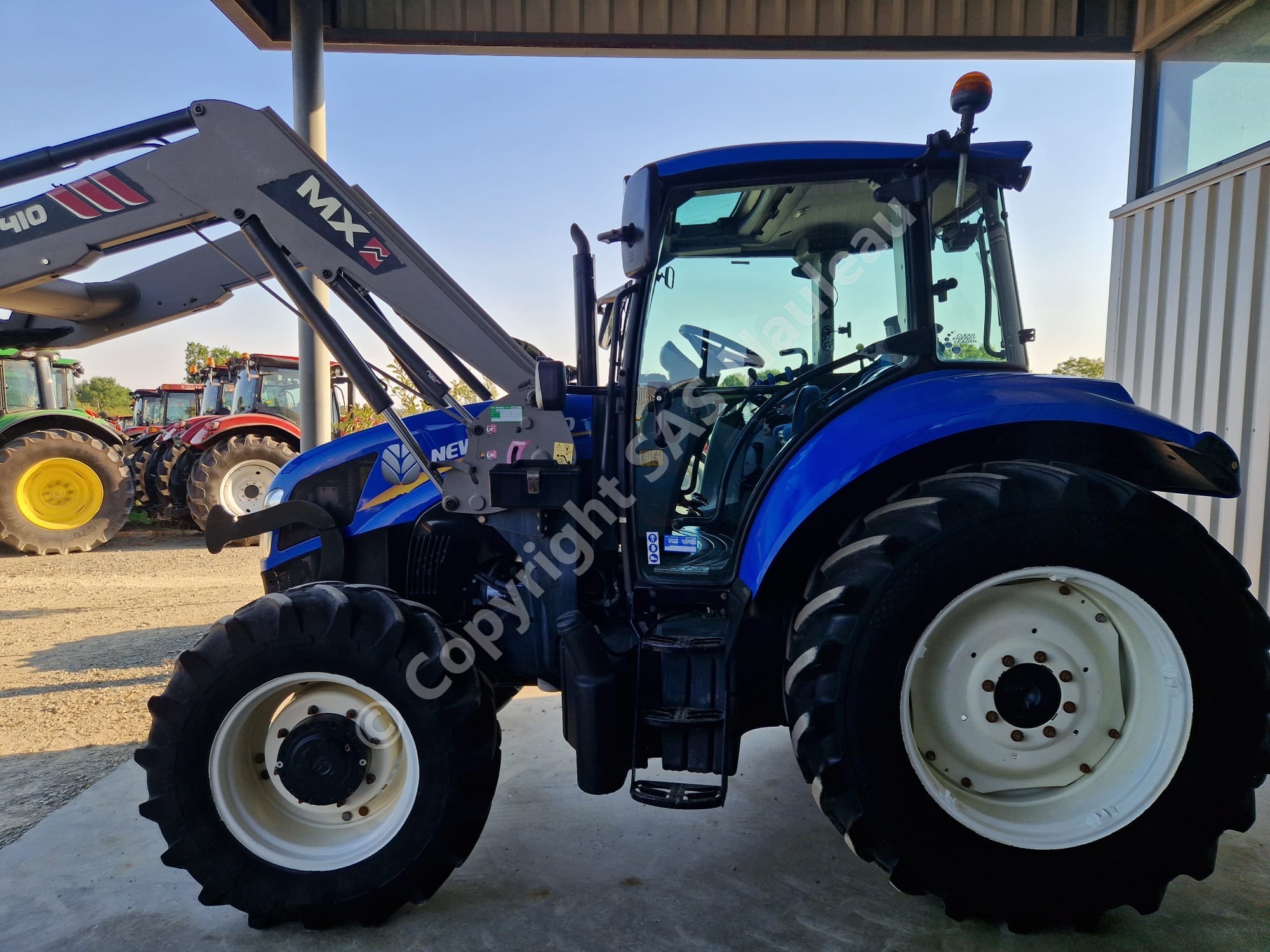 NEW HOLLAND T5.115 DC