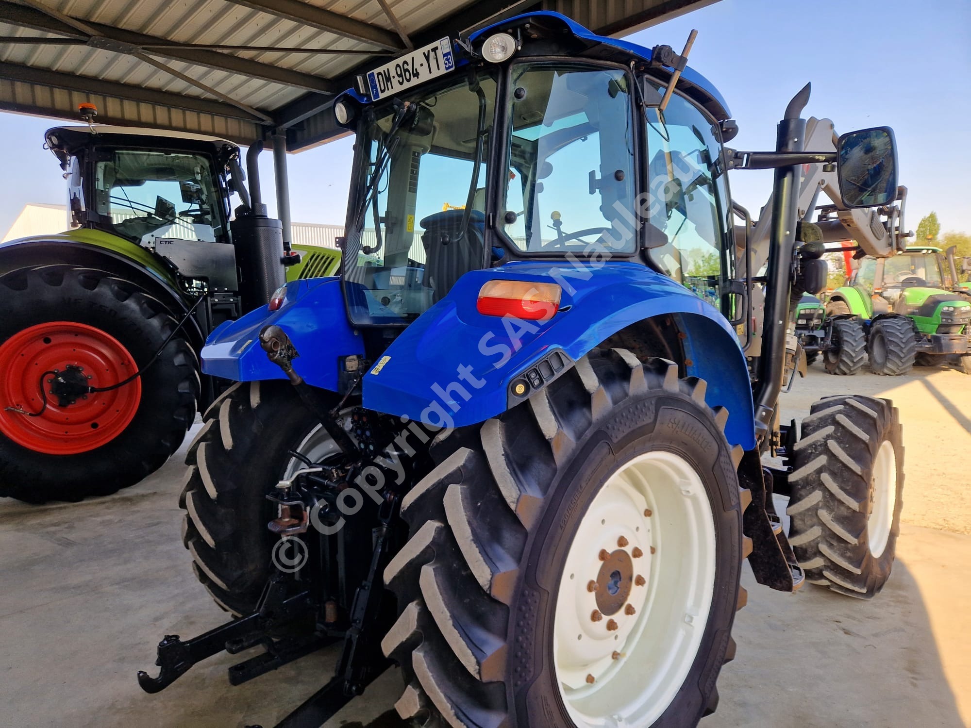 NEW HOLLAND T5.115 DC