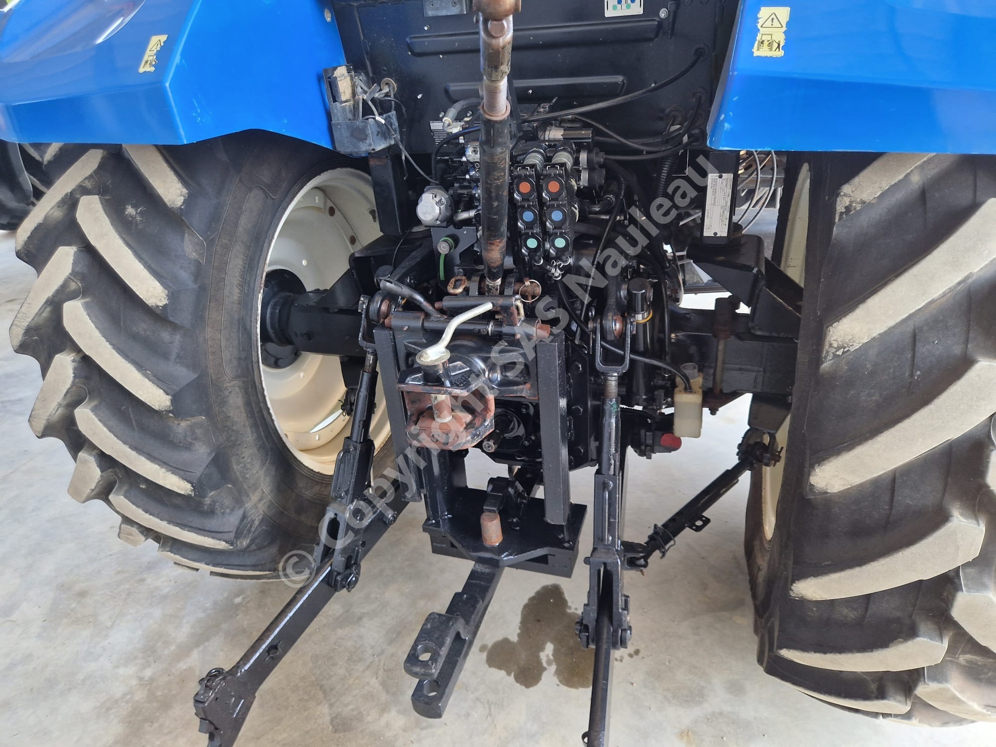 NEW HOLLAND T5.115 DC