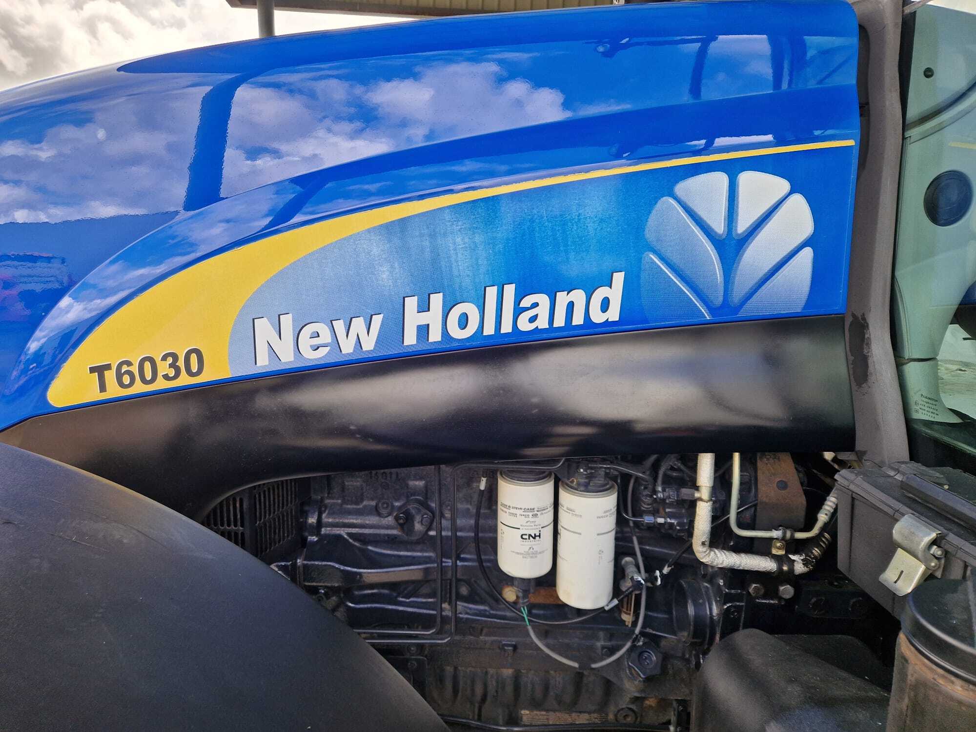 NEW HOLLAND T6030 ELITE