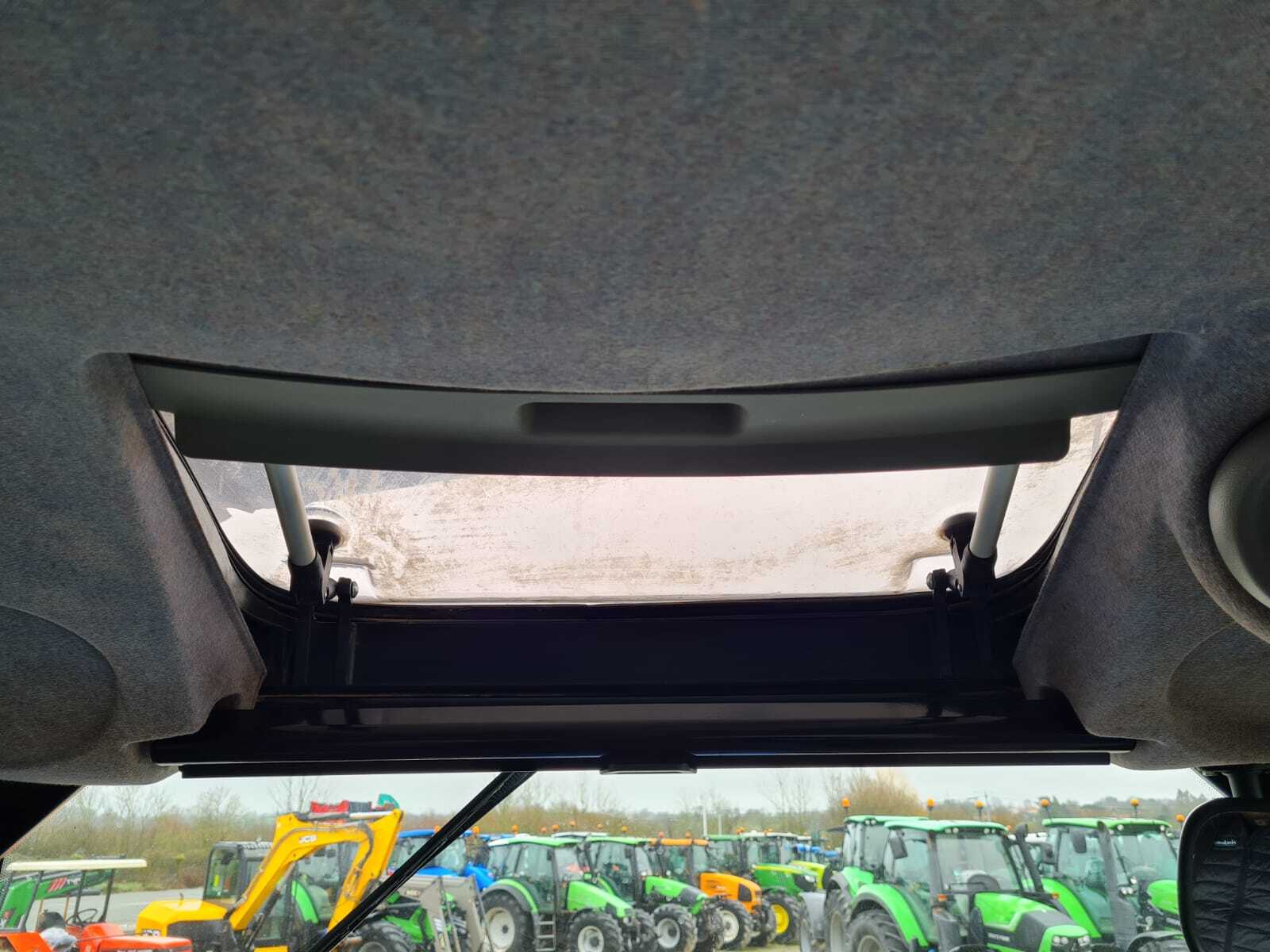 NEW HOLLAND T6070 PLUS