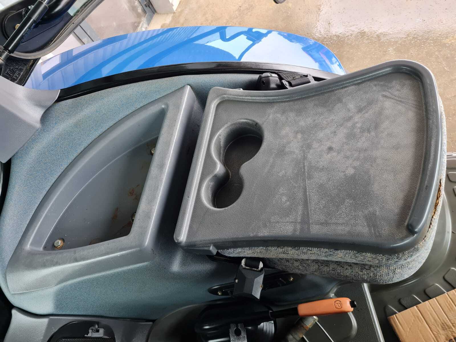 NEW HOLLAND T6070 PLUS