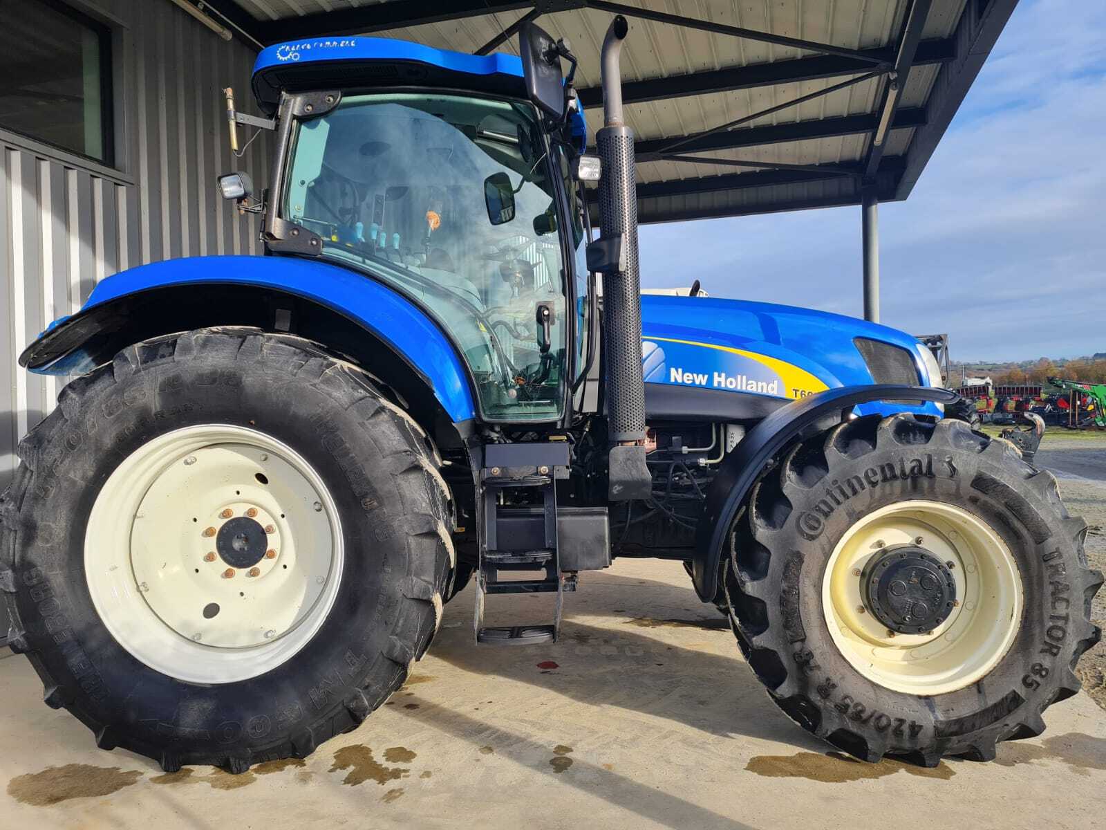 NEW HOLLAND T6070 RC