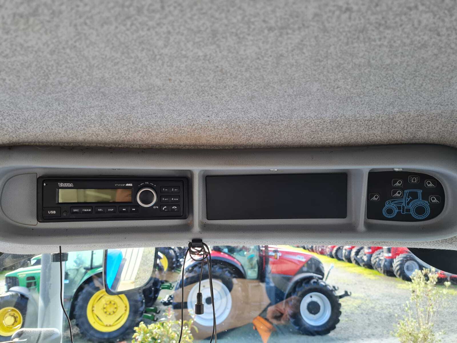 NEW HOLLAND T6070 RC