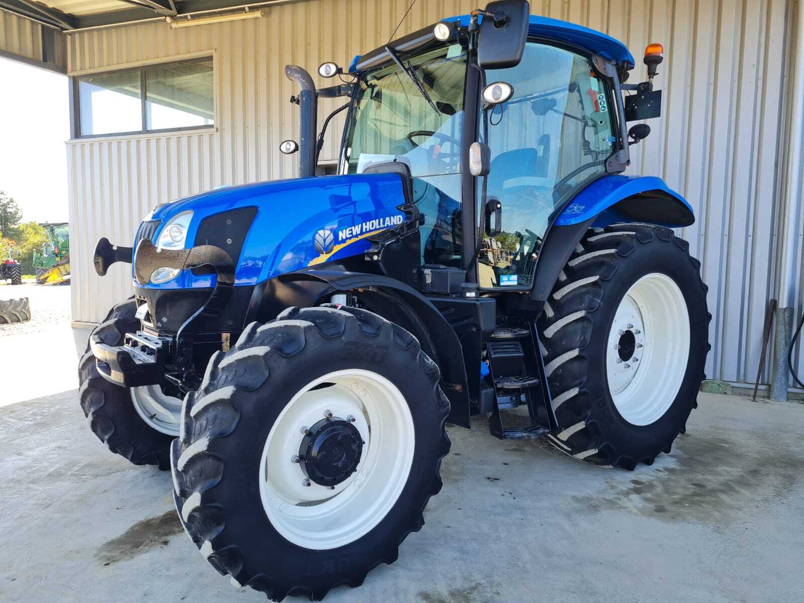 NEW HOLLAND T6.120 EC