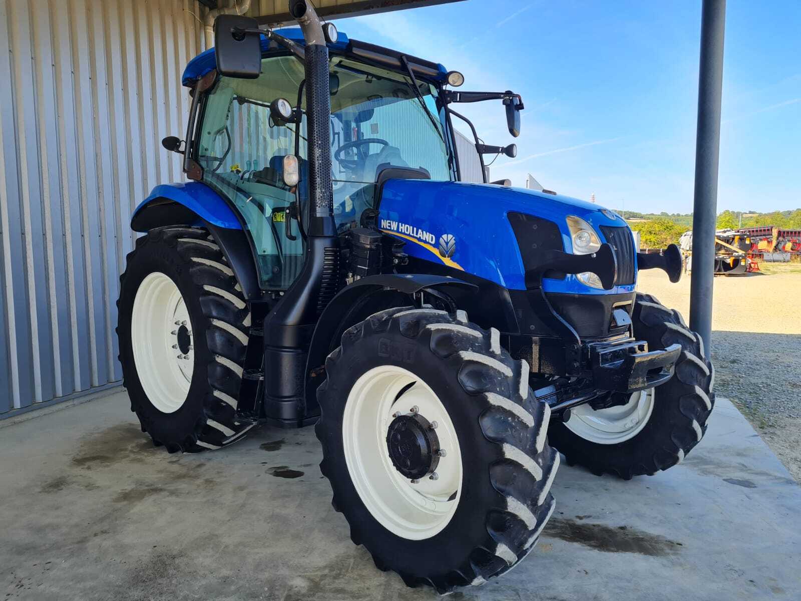 NEW HOLLAND T6.120 EC