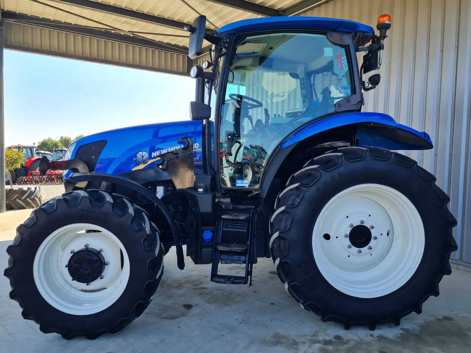 NEW HOLLAND T6.120 EC