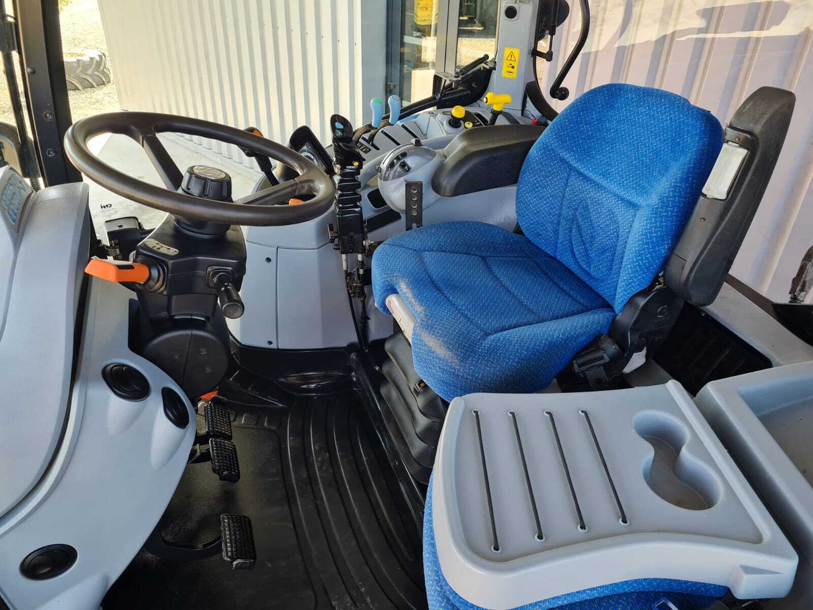 NEW HOLLAND T6.120 EC