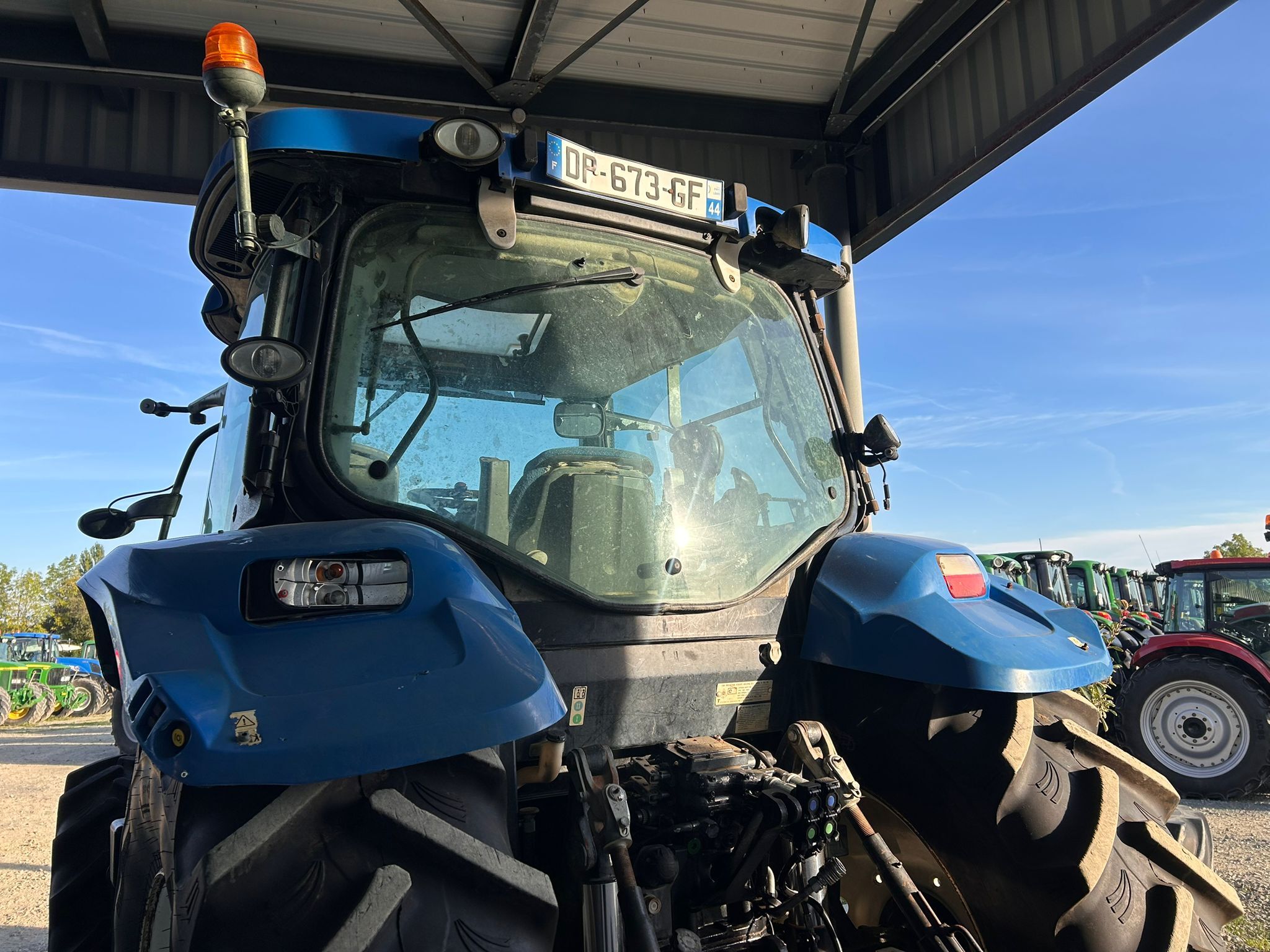 NEW HOLLAND T6.140 EC
