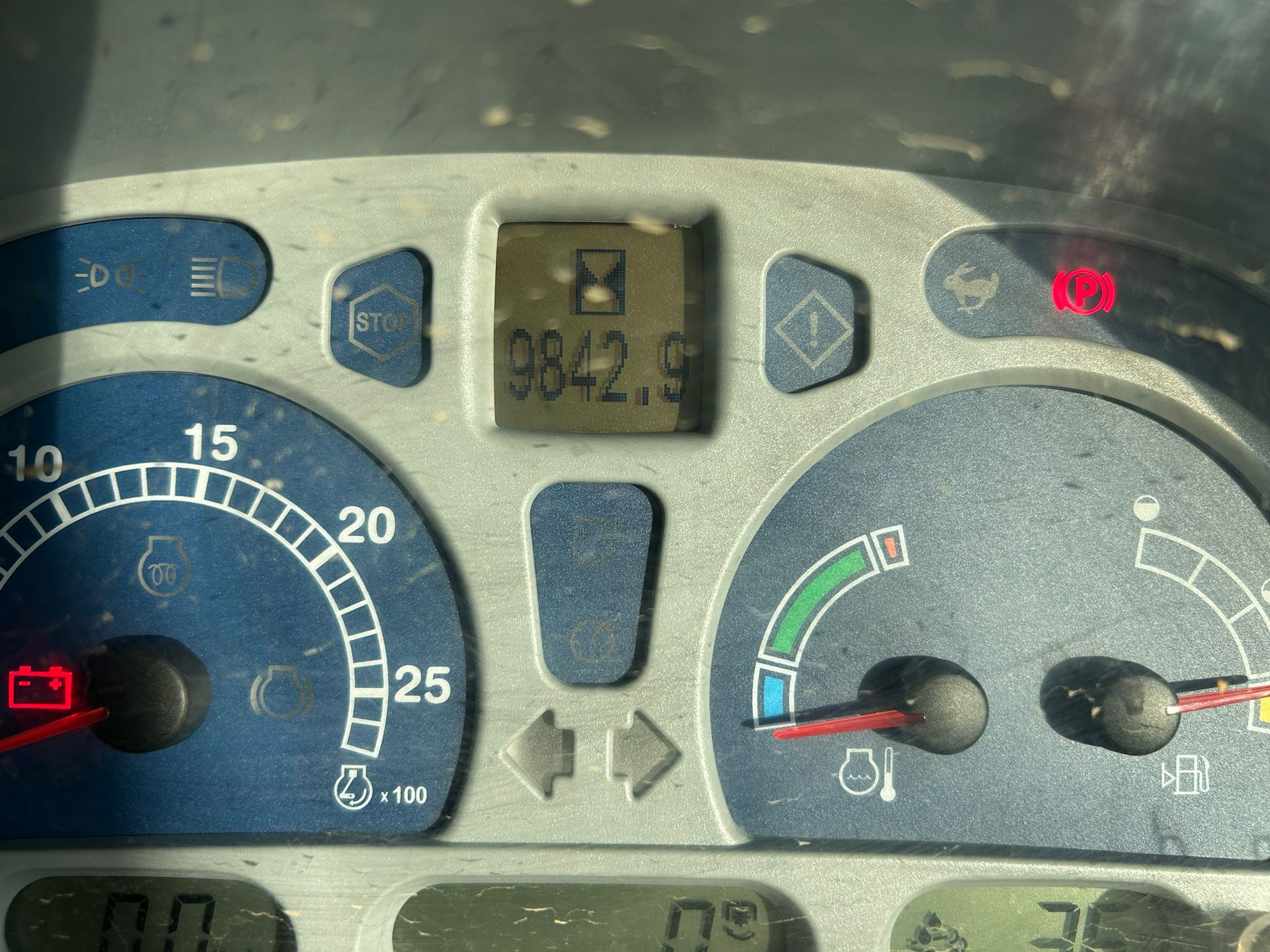 NEW HOLLAND T6.140 EC