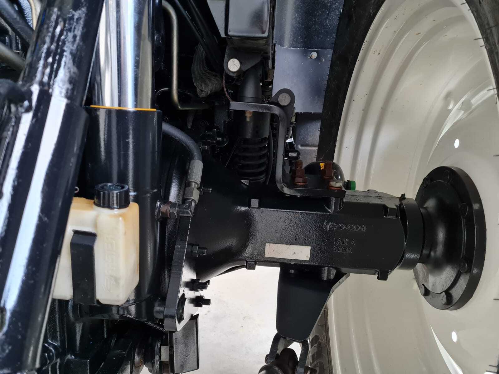 NEW HOLLAND T6.140 EC