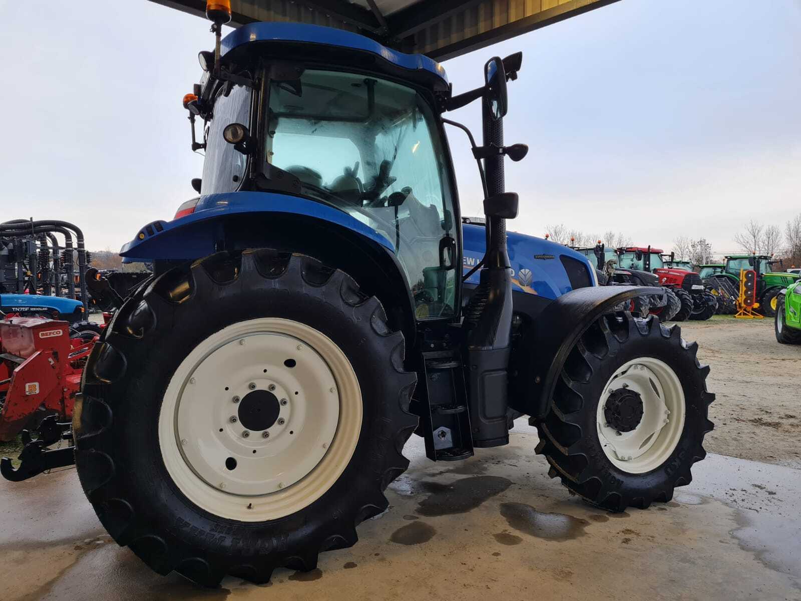 NEW HOLLAND T6.150 AC