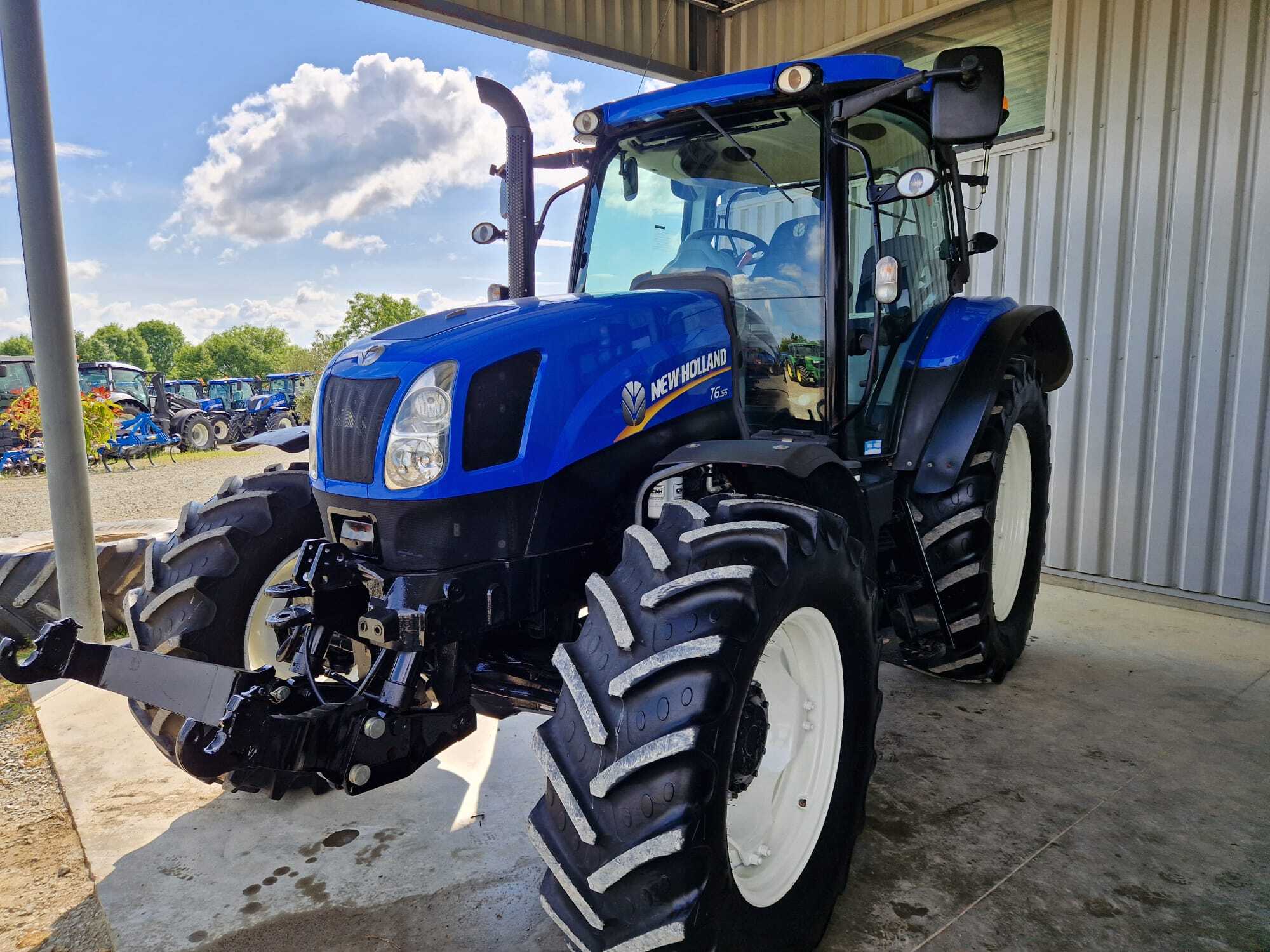 NEW HOLLAND T6.155