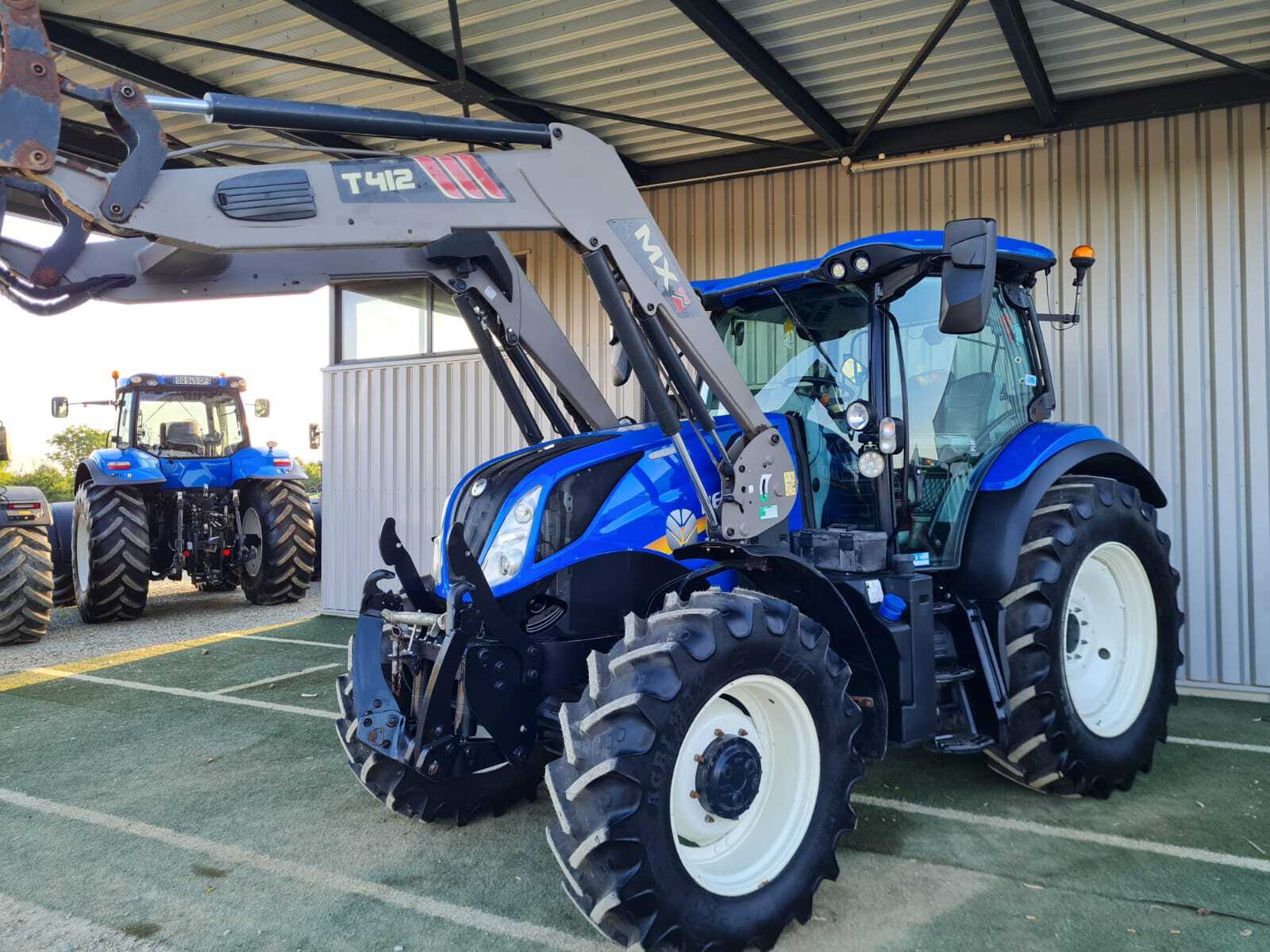 NEW HOLLAND T6.155 DC