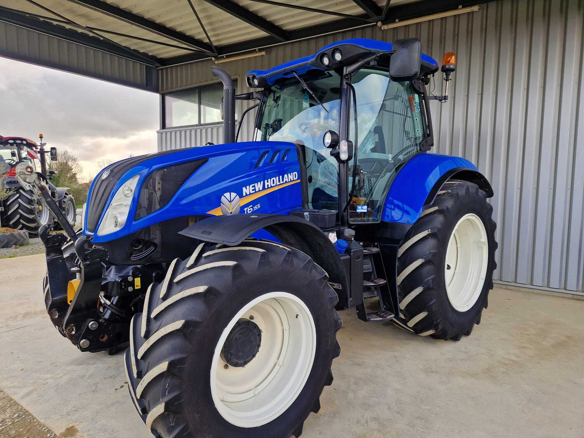 NEW HOLLAND T6.155 EC