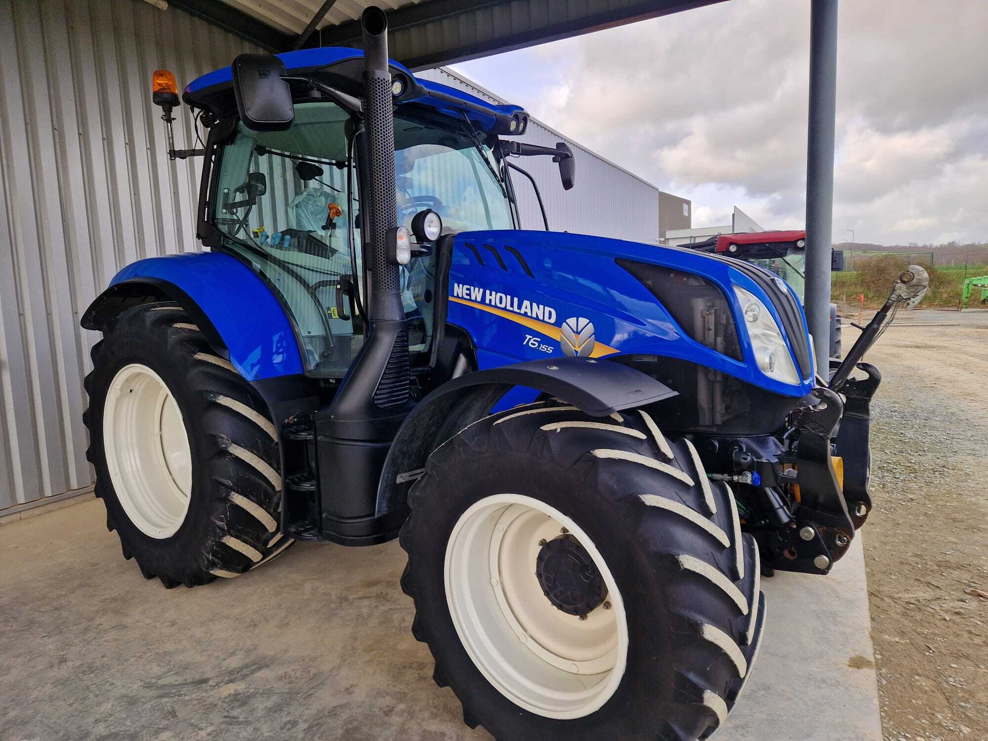 NEW HOLLAND T6.155 EC