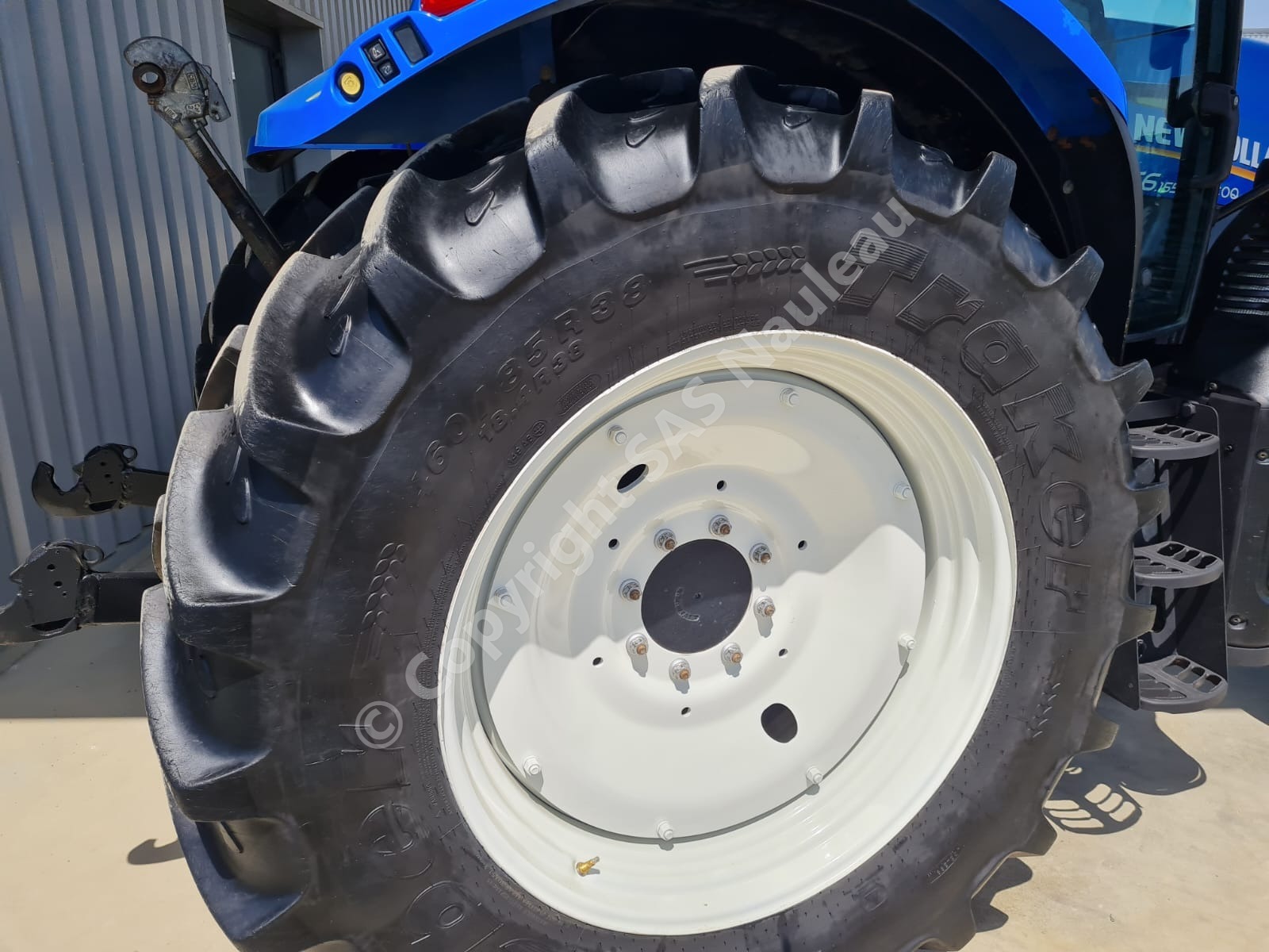 NEW HOLLAND T6.155 EC