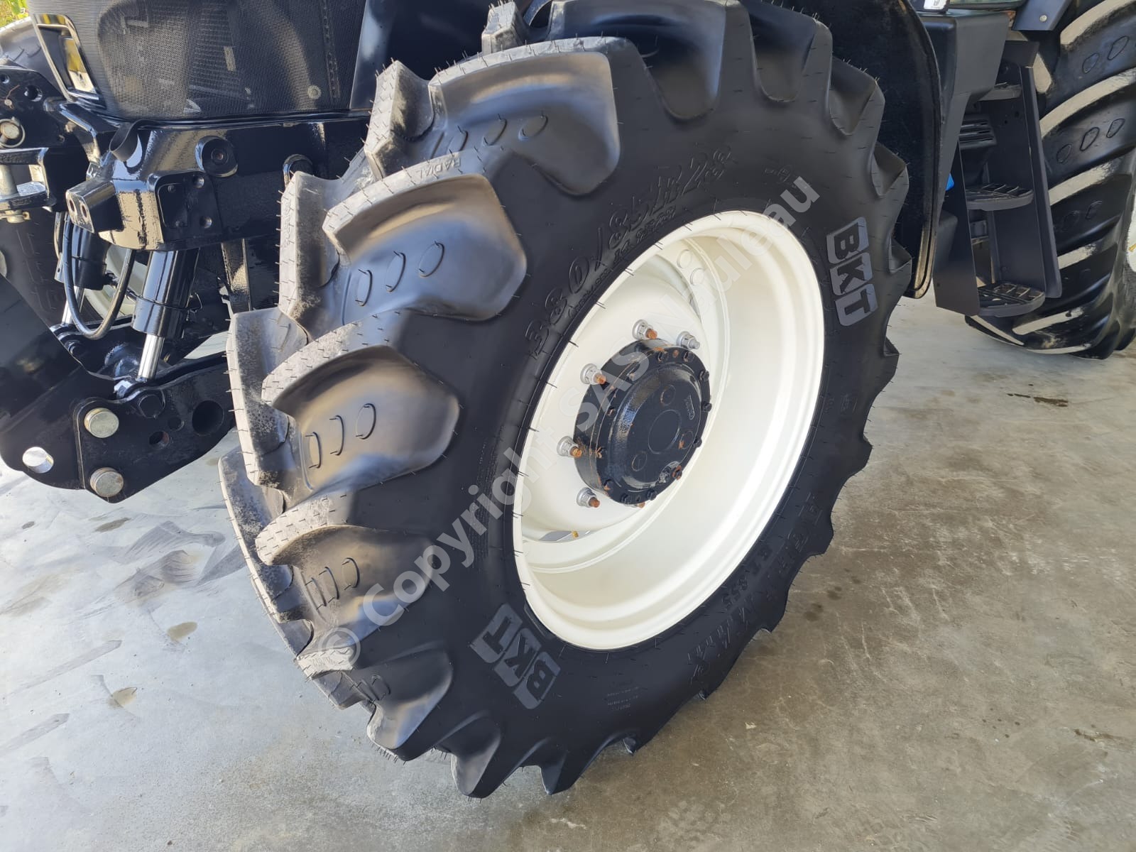 NEW HOLLAND T6.155 EC
