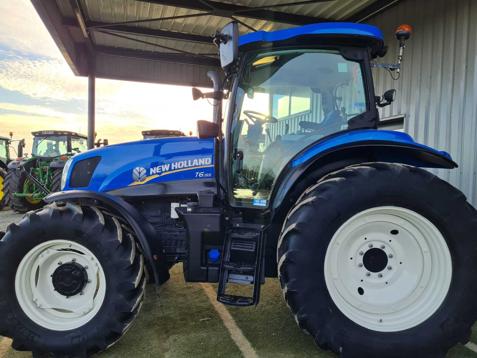 NEW HOLLAND T6.155 EC