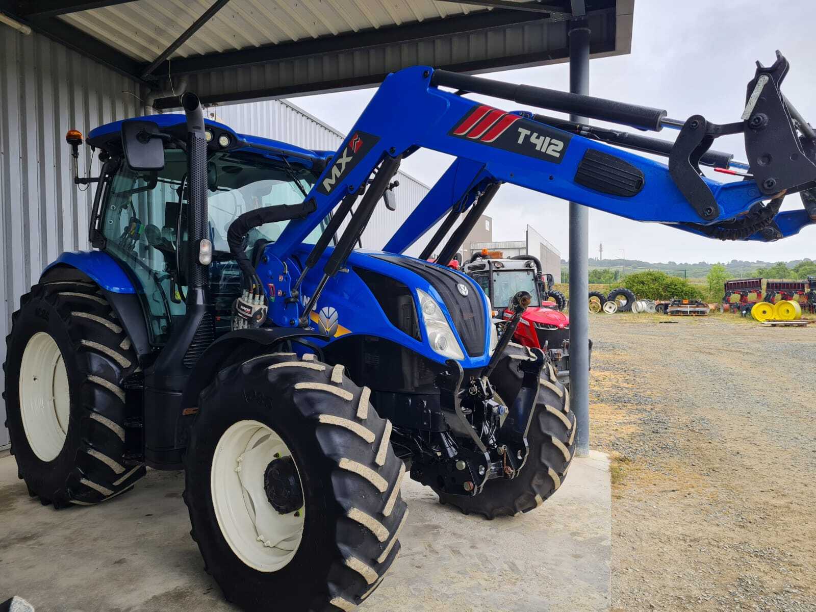 NEW HOLLAND T6.165 AC
