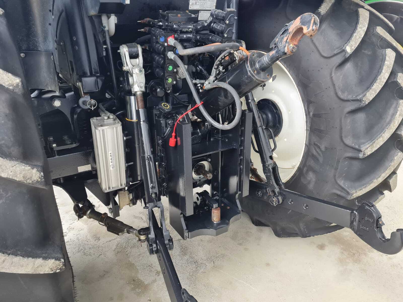 NEW HOLLAND T6.165 AC