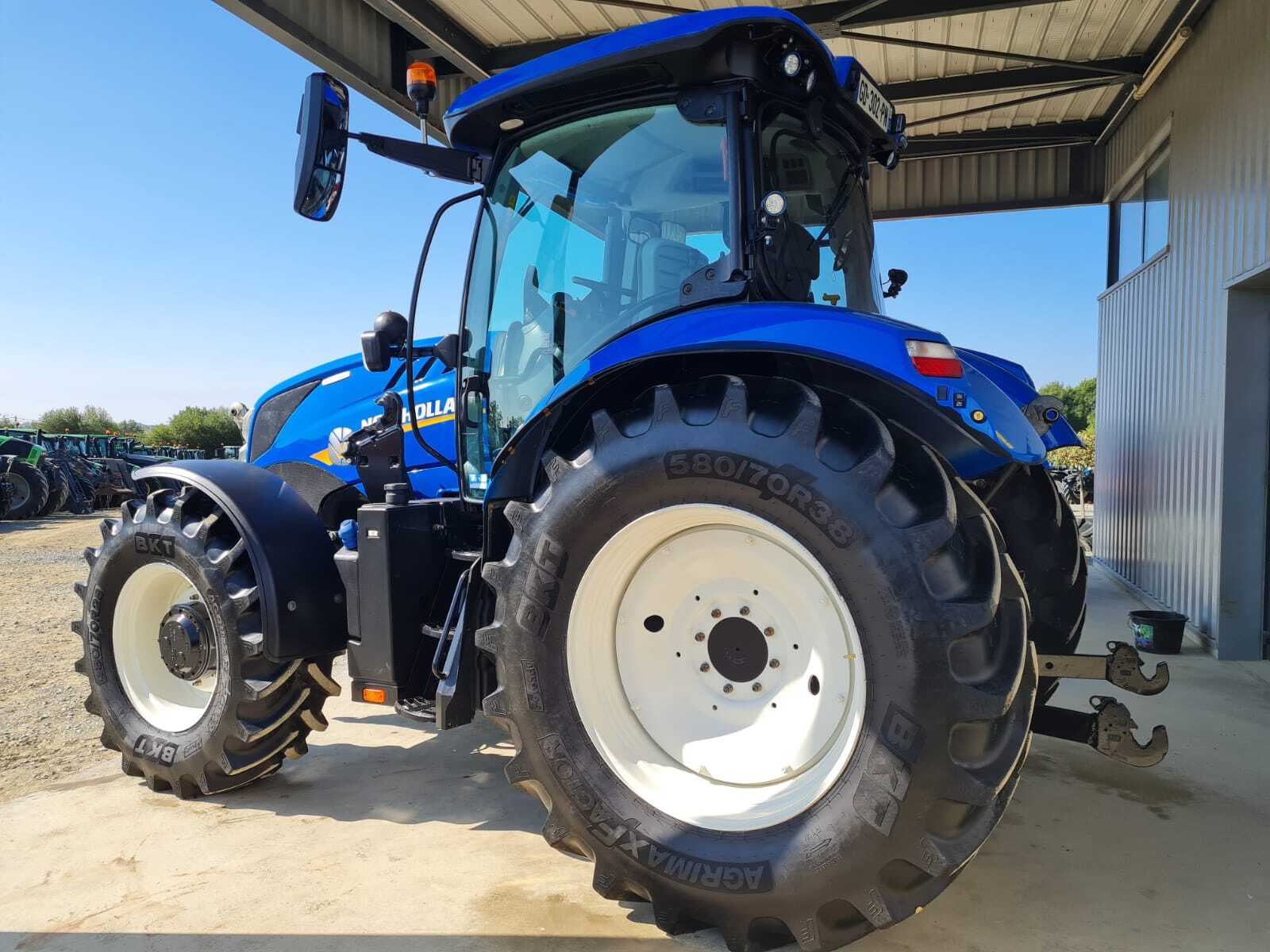 NEW HOLLAND T6.180 DC