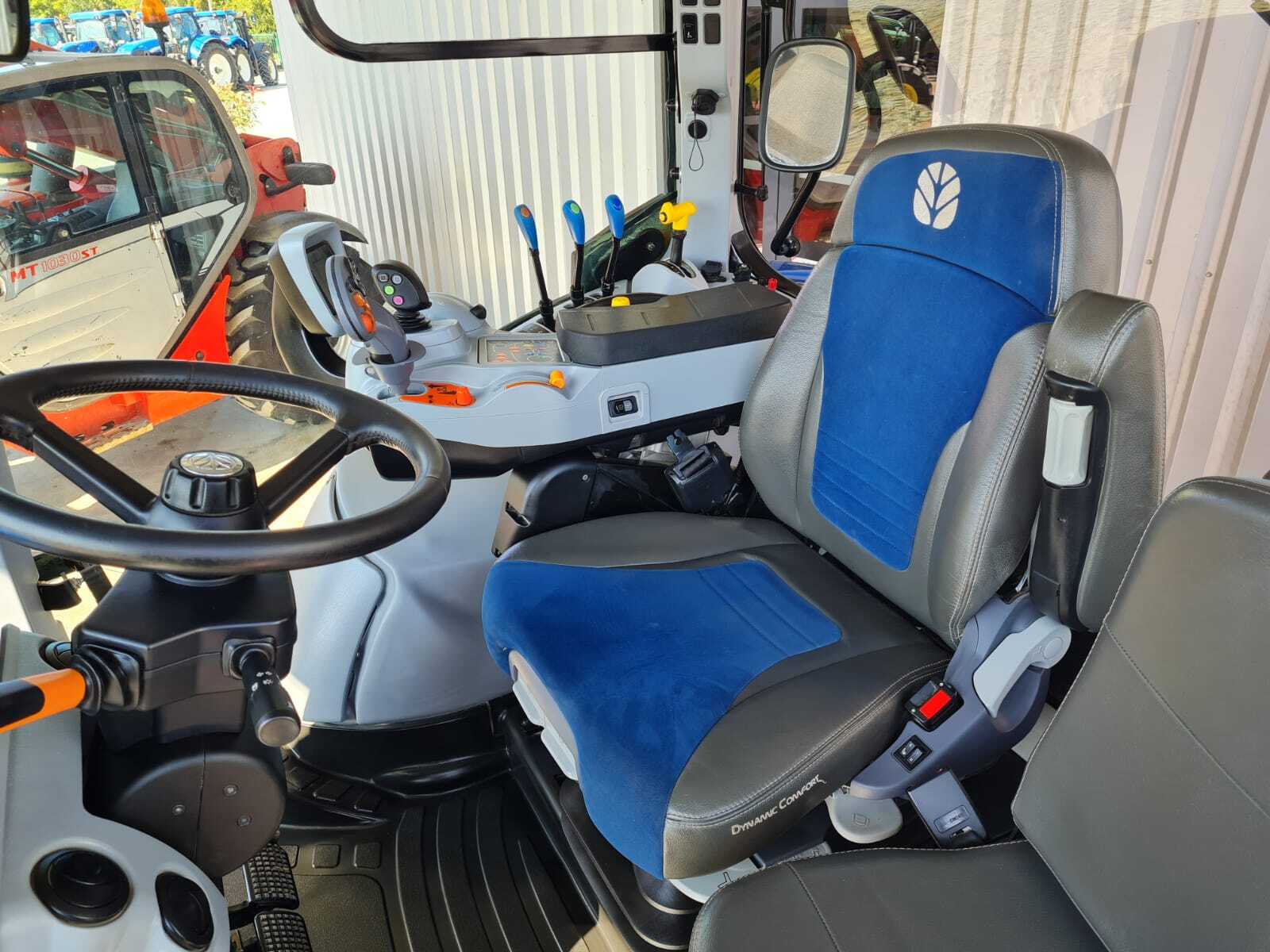 NEW HOLLAND T6.180 DC