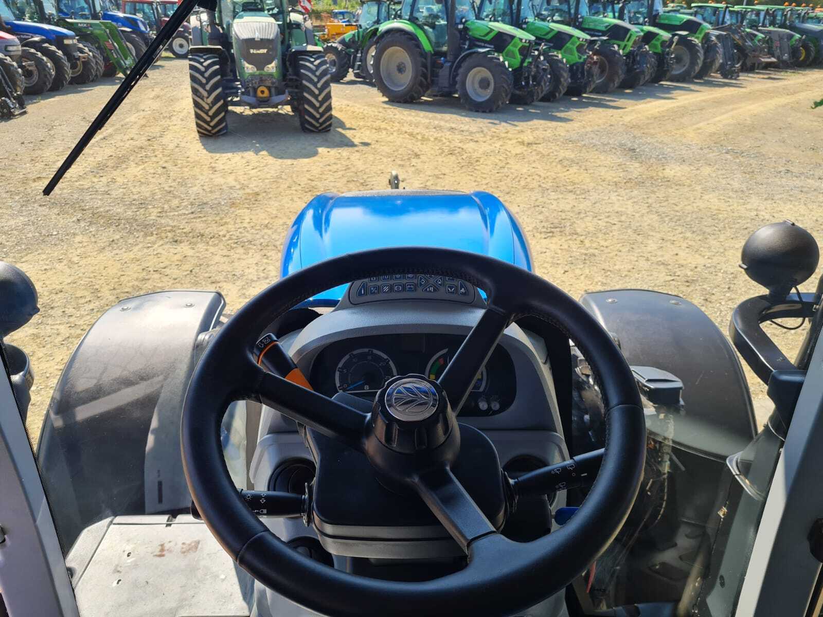 NEW HOLLAND T6.180 DC