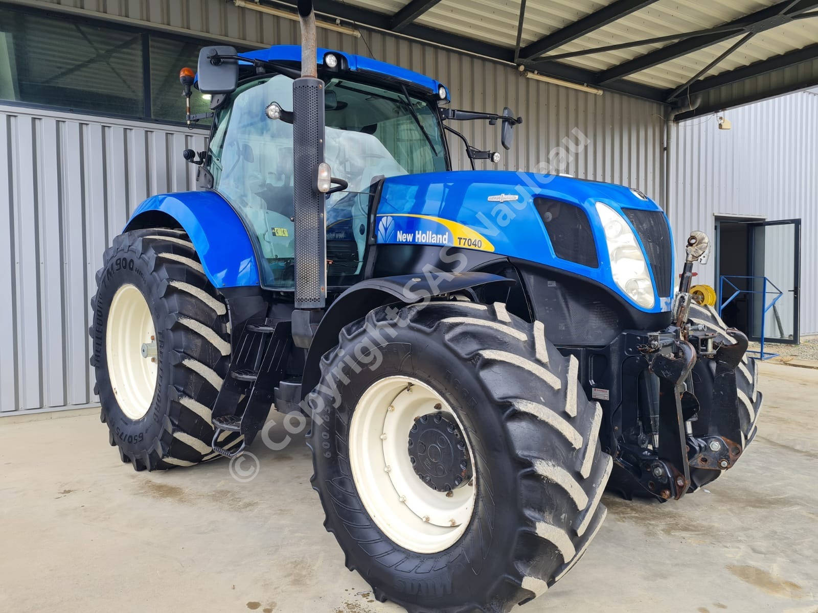 NEW HOLLAND T7040 AC