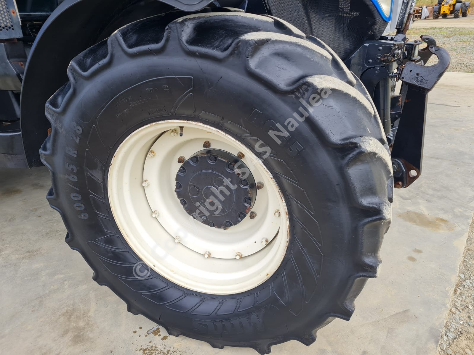 NEW HOLLAND T7040 AC