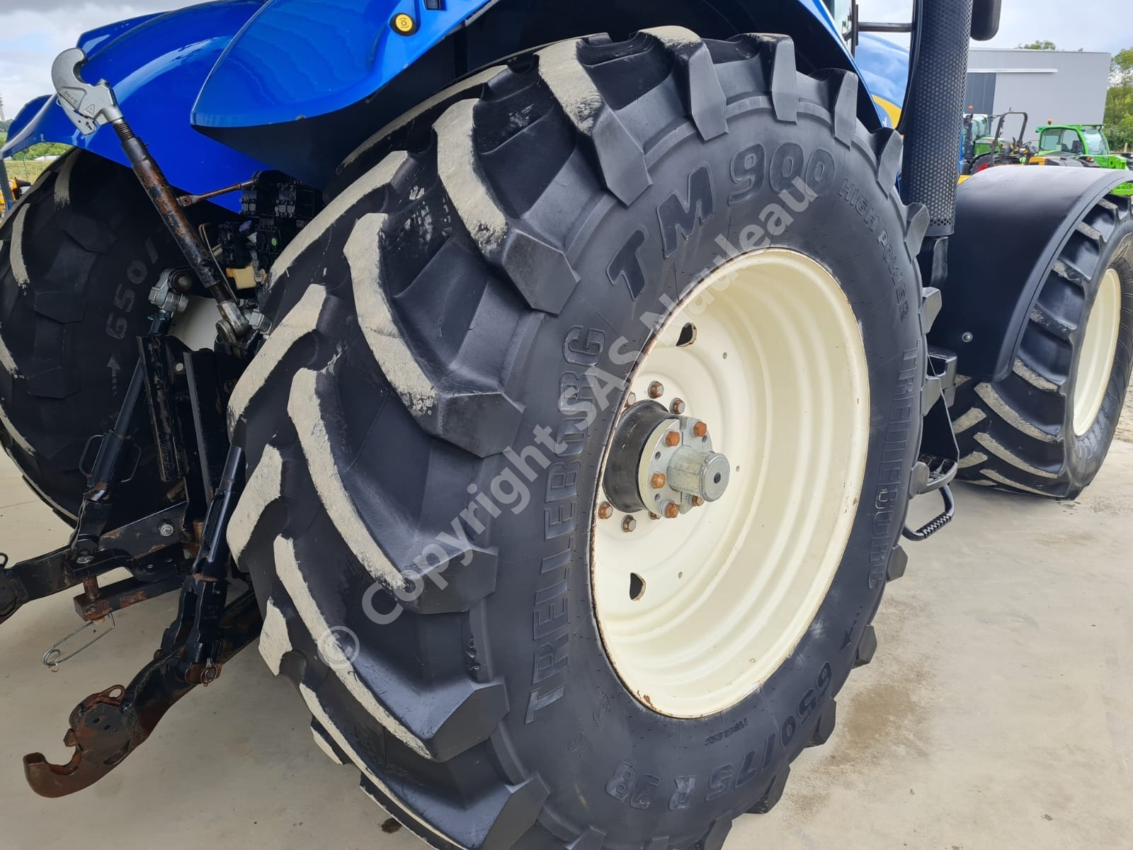 NEW HOLLAND T7040 AC