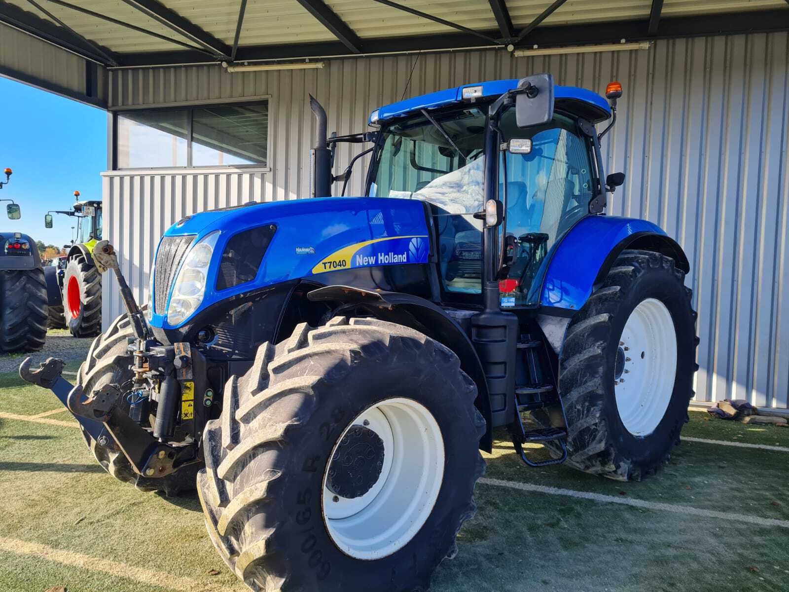 NEW HOLLAND T7040 PC