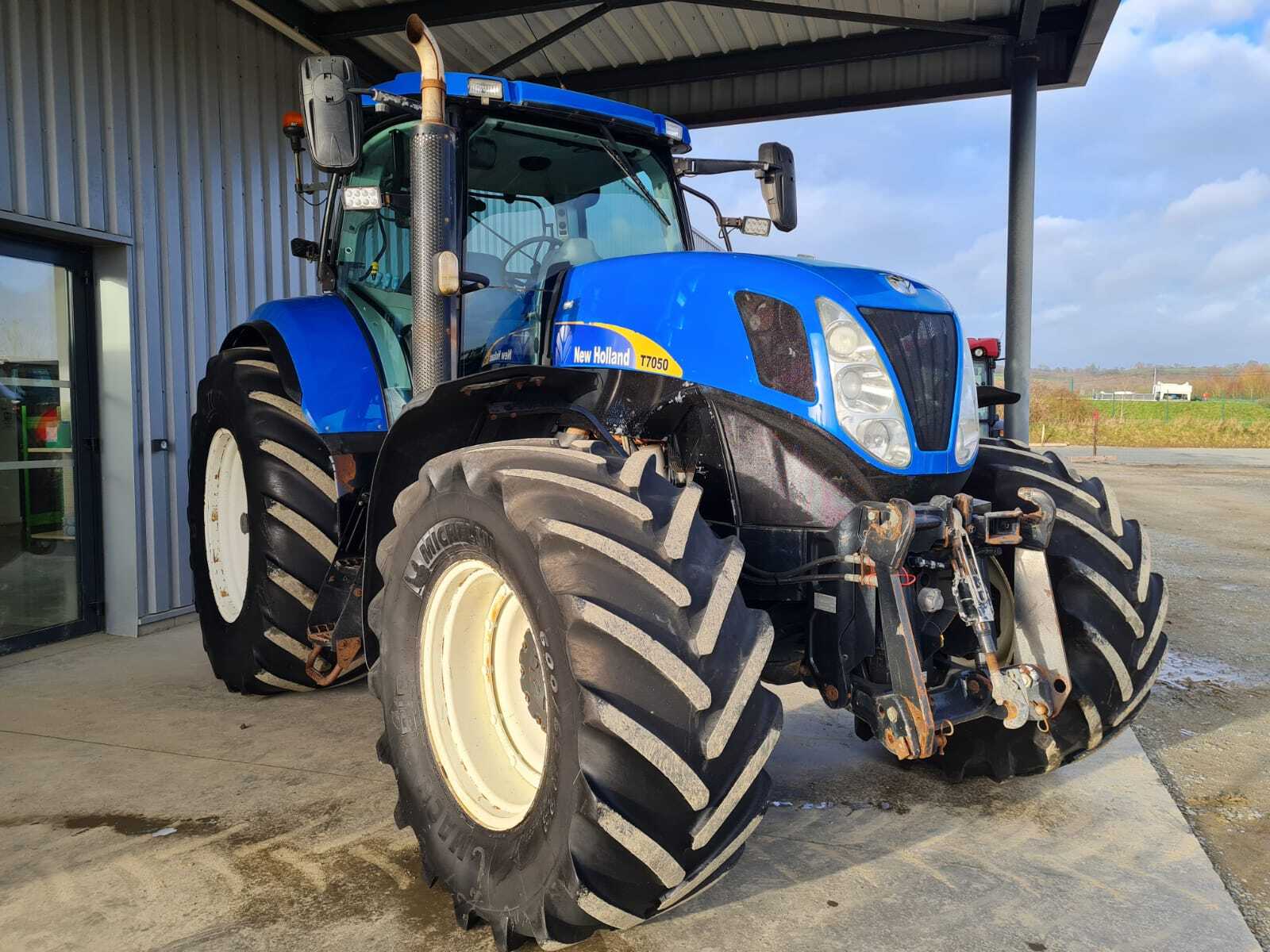 NEW HOLLAND T7050 PC
