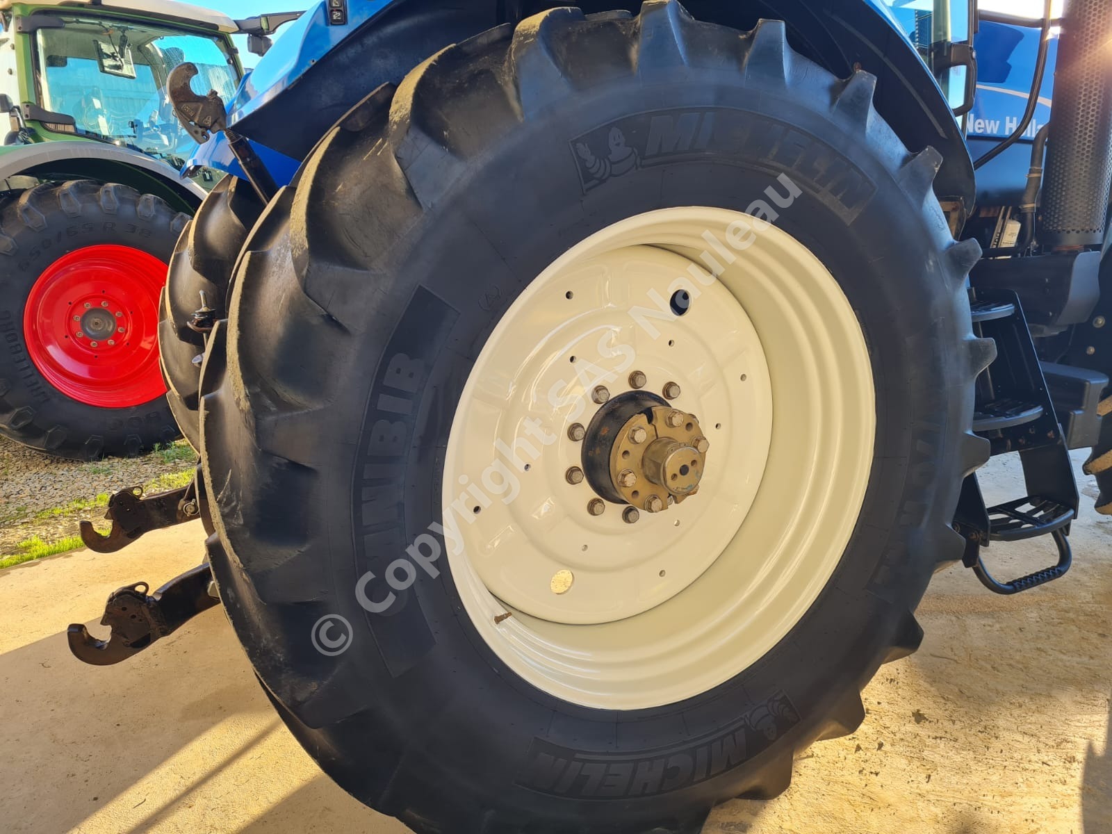 NEW HOLLAND T7060