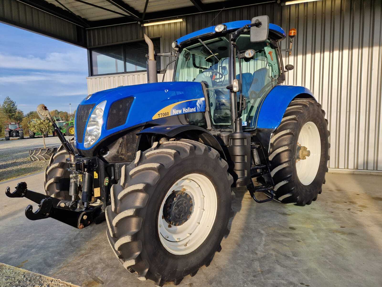 NEW HOLLAND T7060 PC