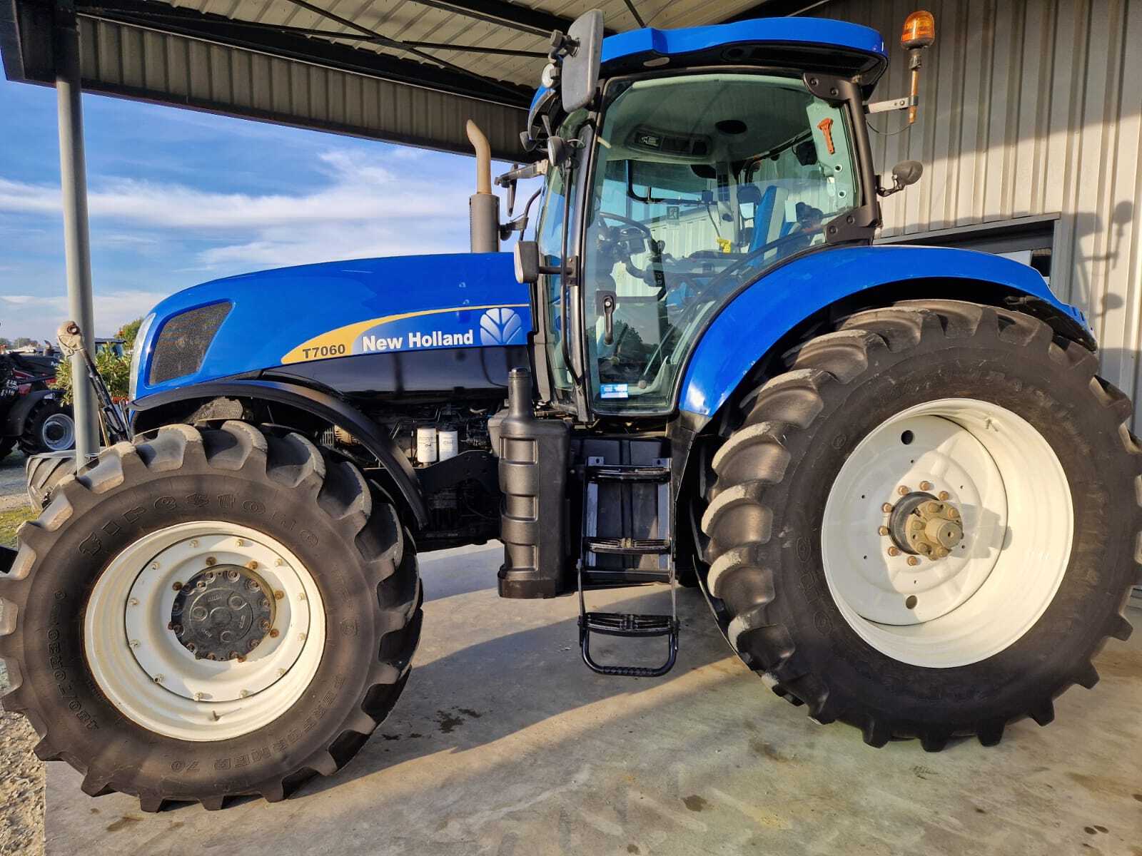 NEW HOLLAND T7060 PC