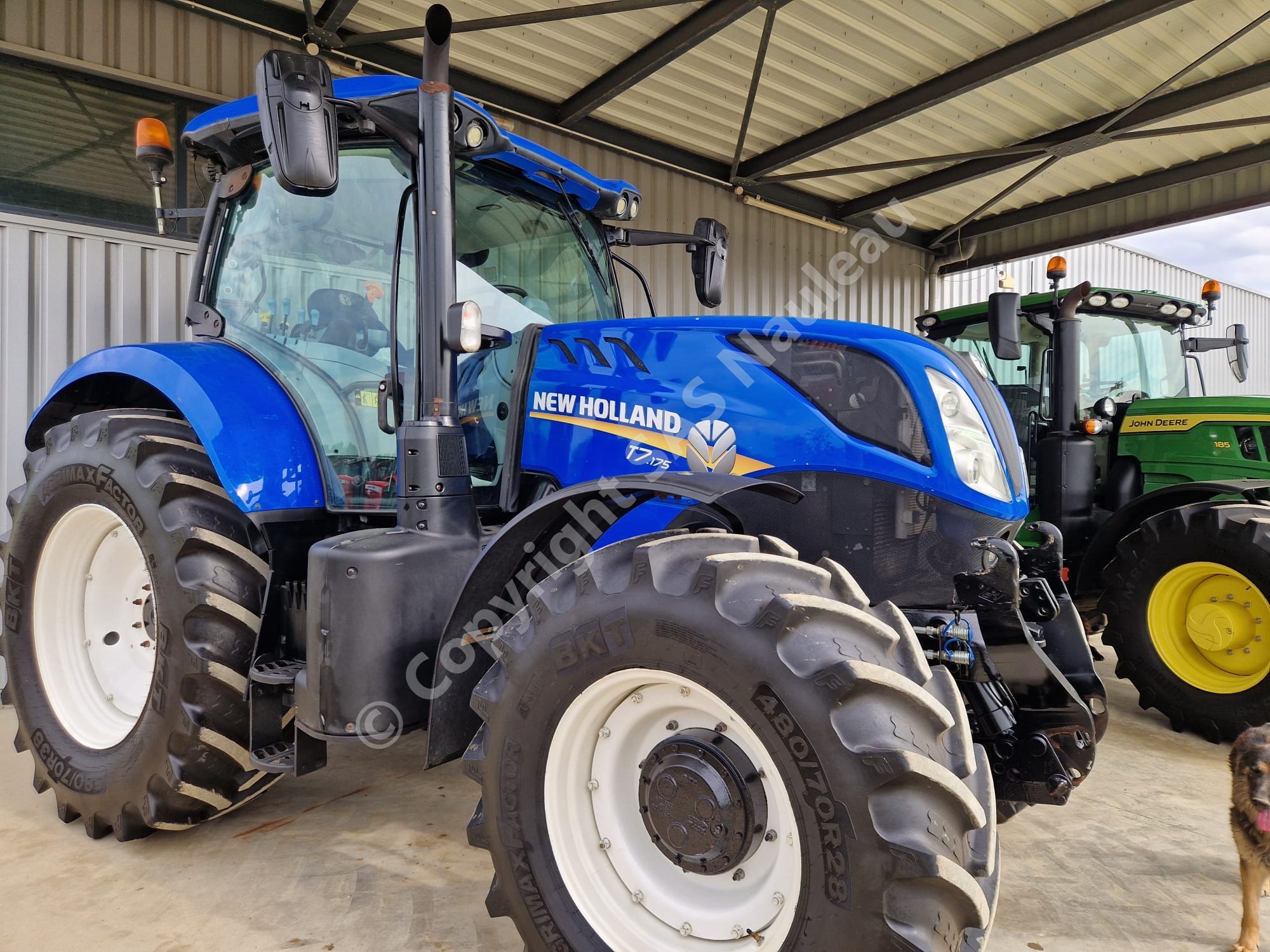 NEW HOLLAND T7.175 PC