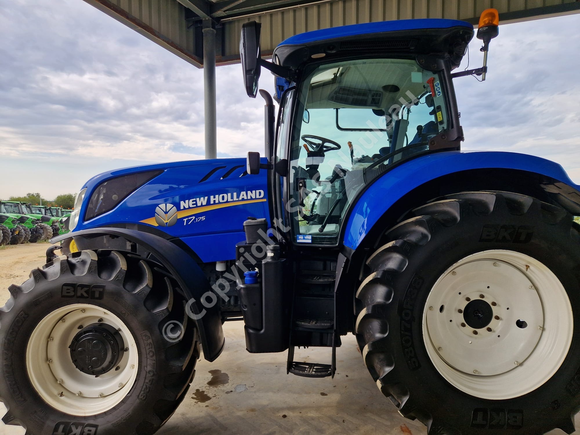 NEW HOLLAND T7.175 PC