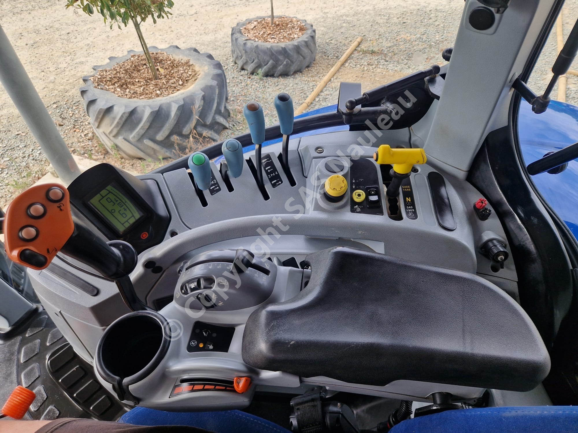 NEW HOLLAND T7.175 PC