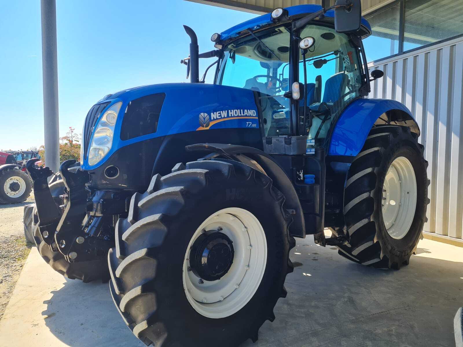 NEW HOLLAND T7.185 RC