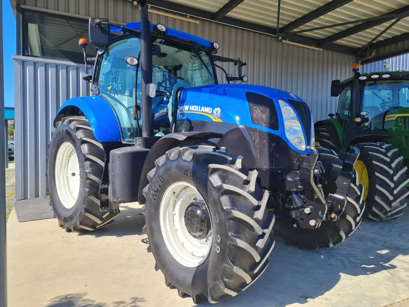 NEW HOLLAND T7.185 RC