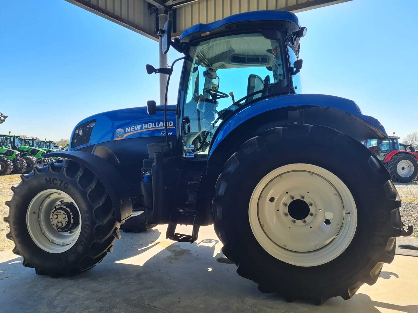 NEW HOLLAND T7.185 RC