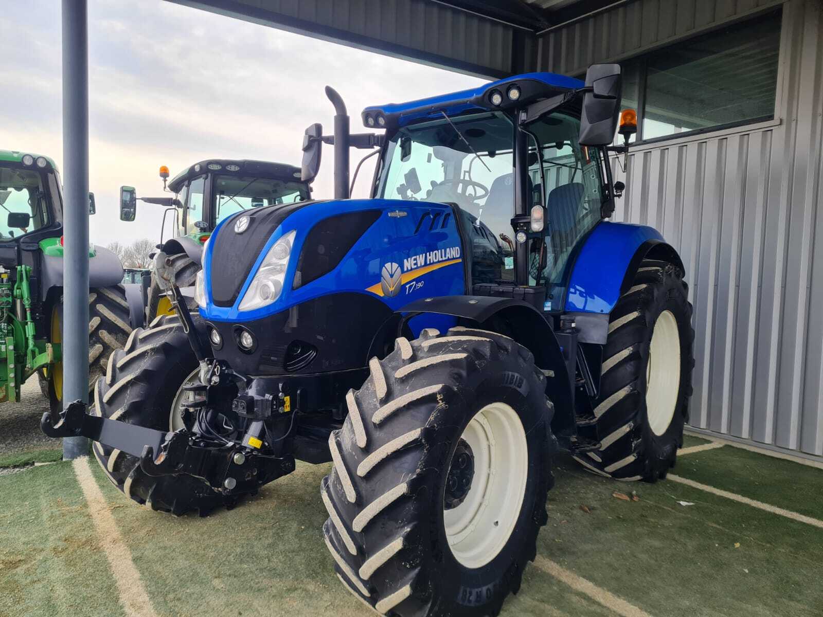 NEW HOLLAND T7.190 AC