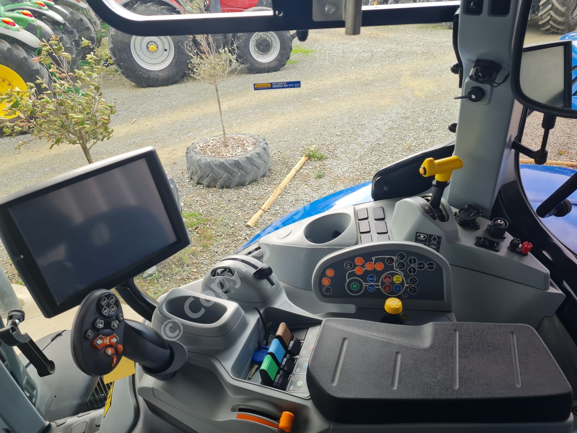 NAEW HOLLAND T7.190 RC