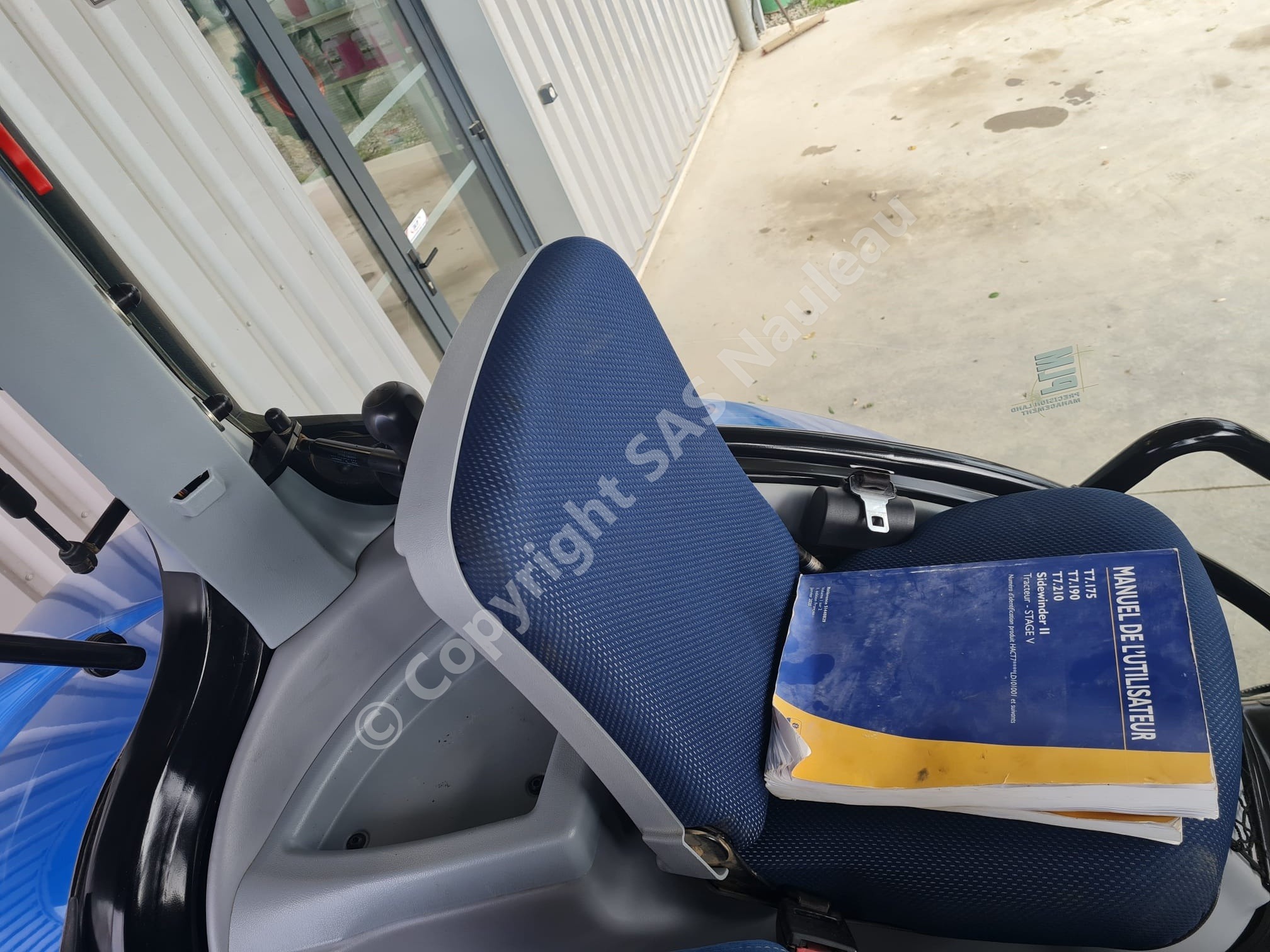 NAEW HOLLAND T7.190 RC