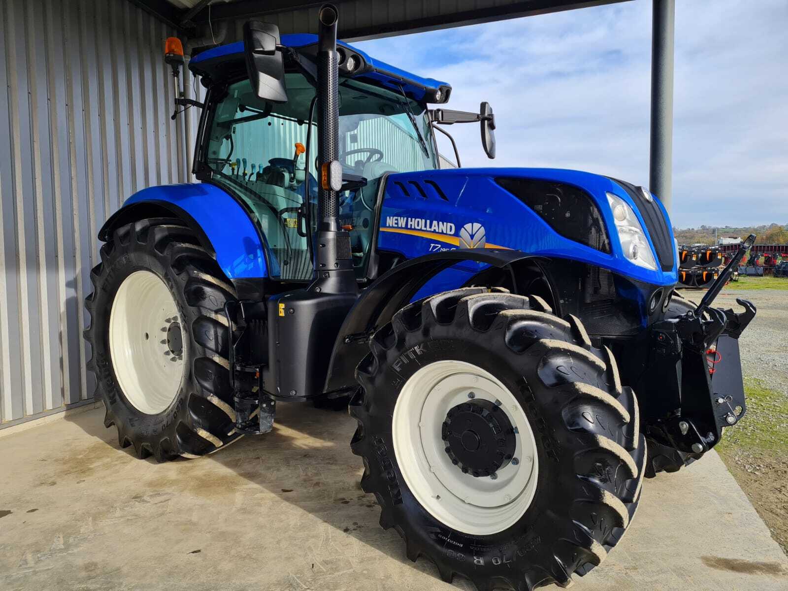 NEW HOLLAND T7.195S