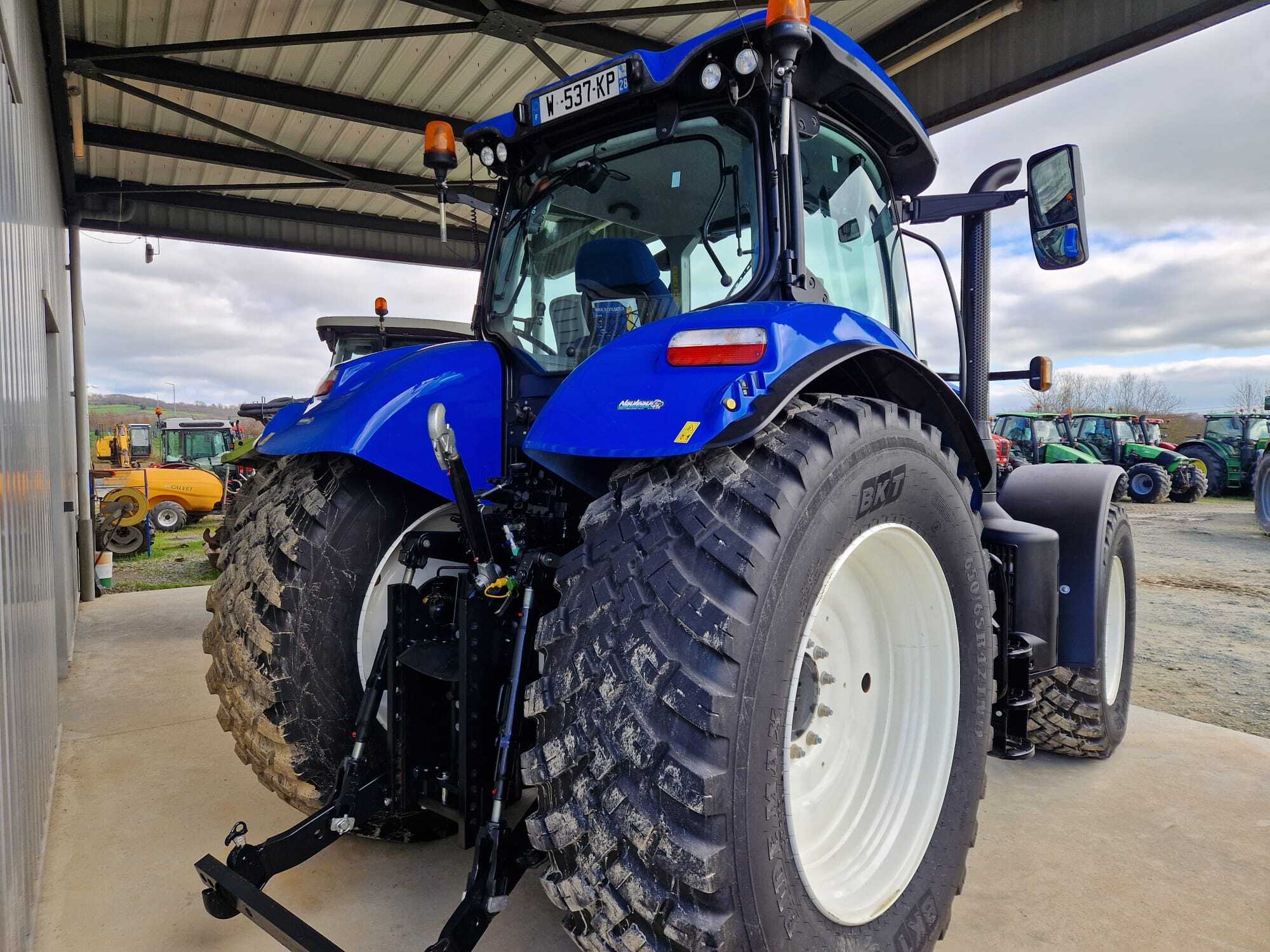 NEW HOLLAND T7.195S